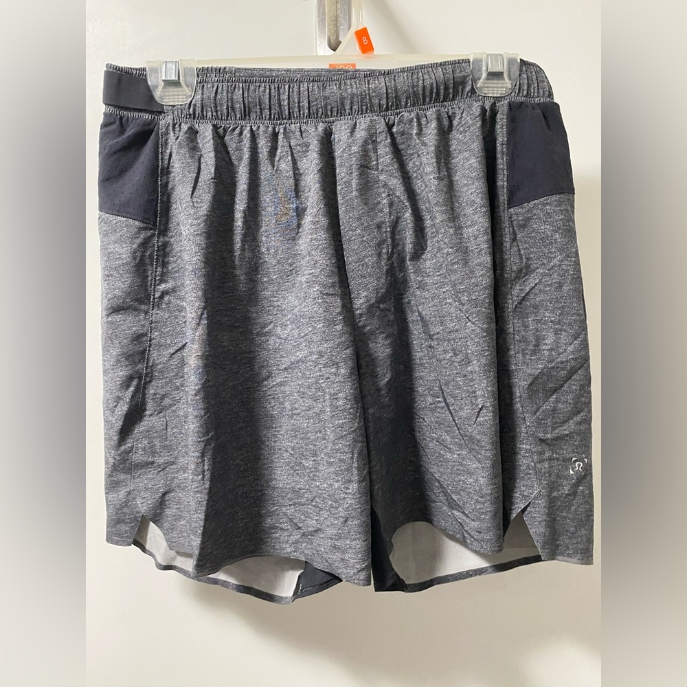 Lululemon mens Surge Shorts lined EUC